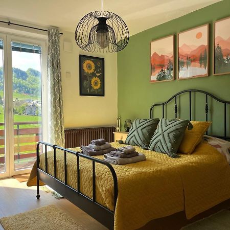 Mountain Vista Apartment ブレッド エクステリア 写真